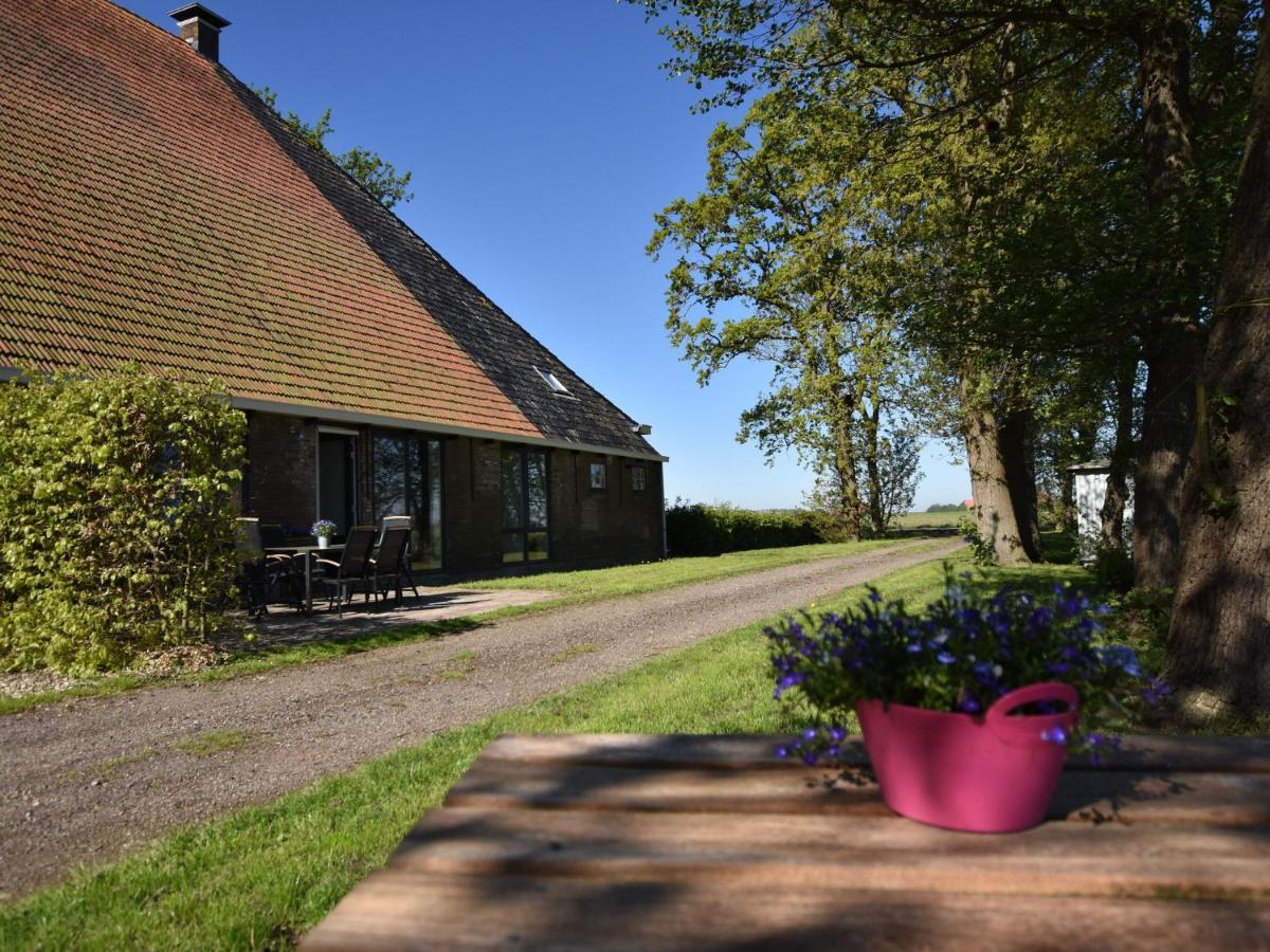 Rural Holiday Home With A Lovely Sunny Terrace Workum Exteriér fotografie