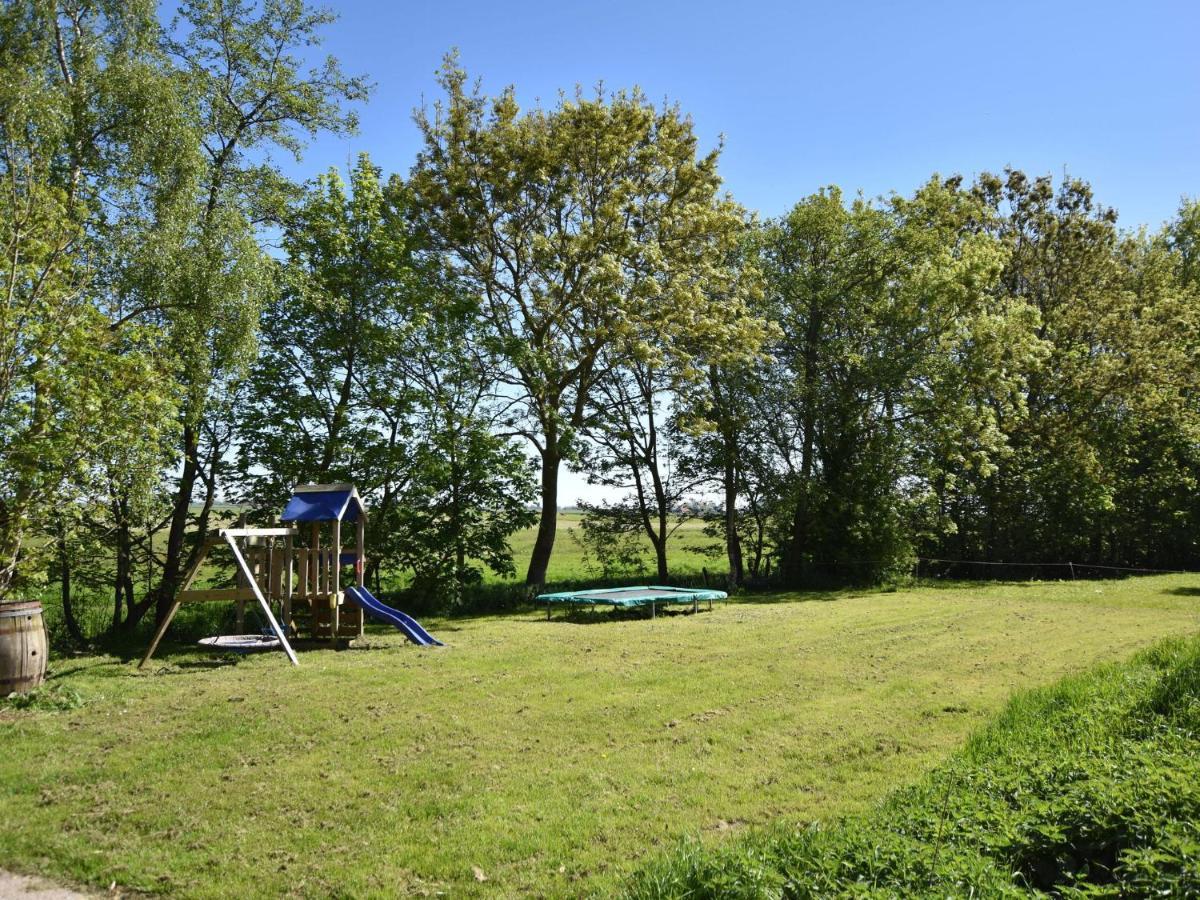 Rural Holiday Home With A Lovely Sunny Terrace Workum Exteriér fotografie